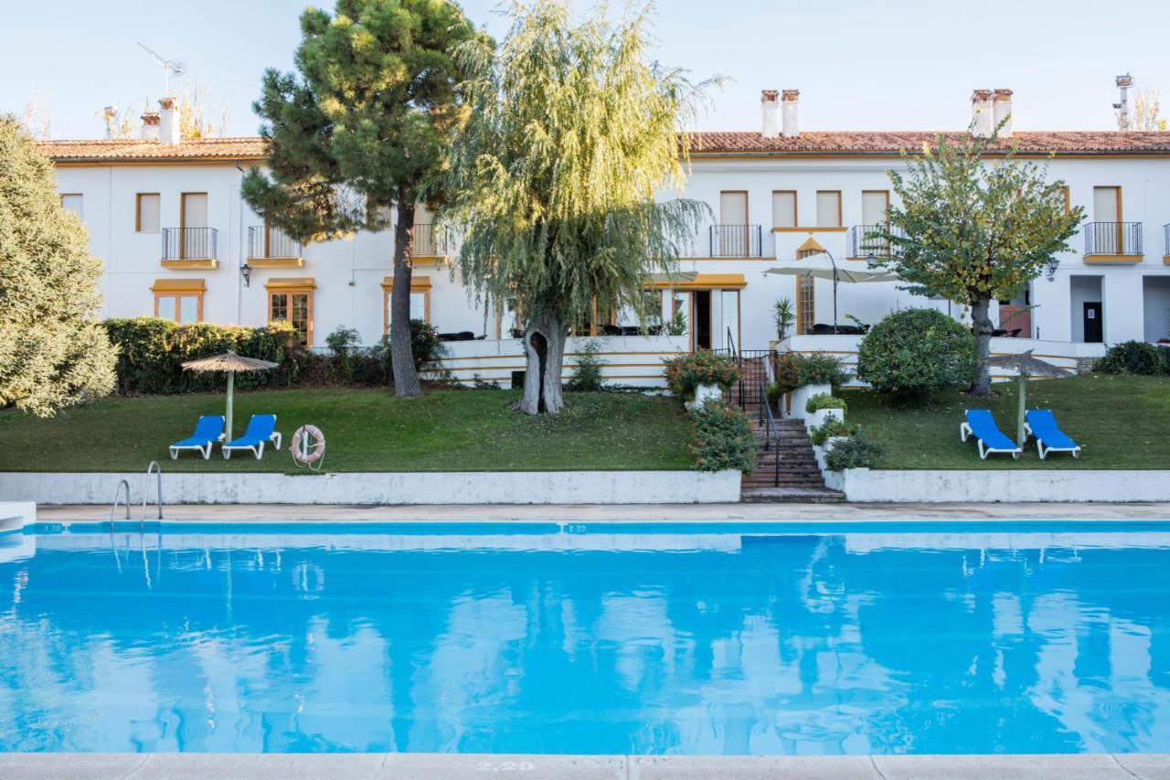 Hotel Tugasa El Almendral Setenil De Las Bodegas Dış mekan fotoğraf