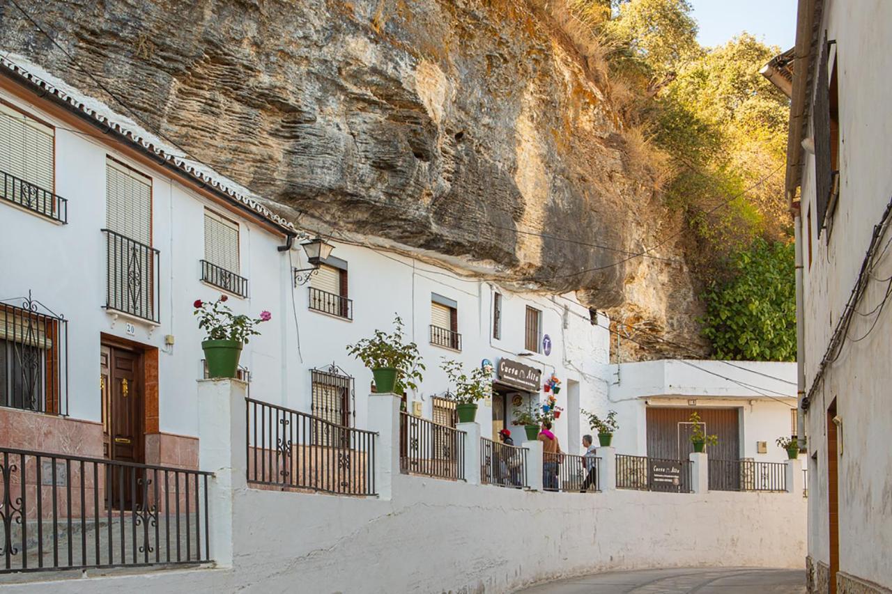 Hotel Tugasa El Almendral Setenil De Las Bodegas Dış mekan fotoğraf