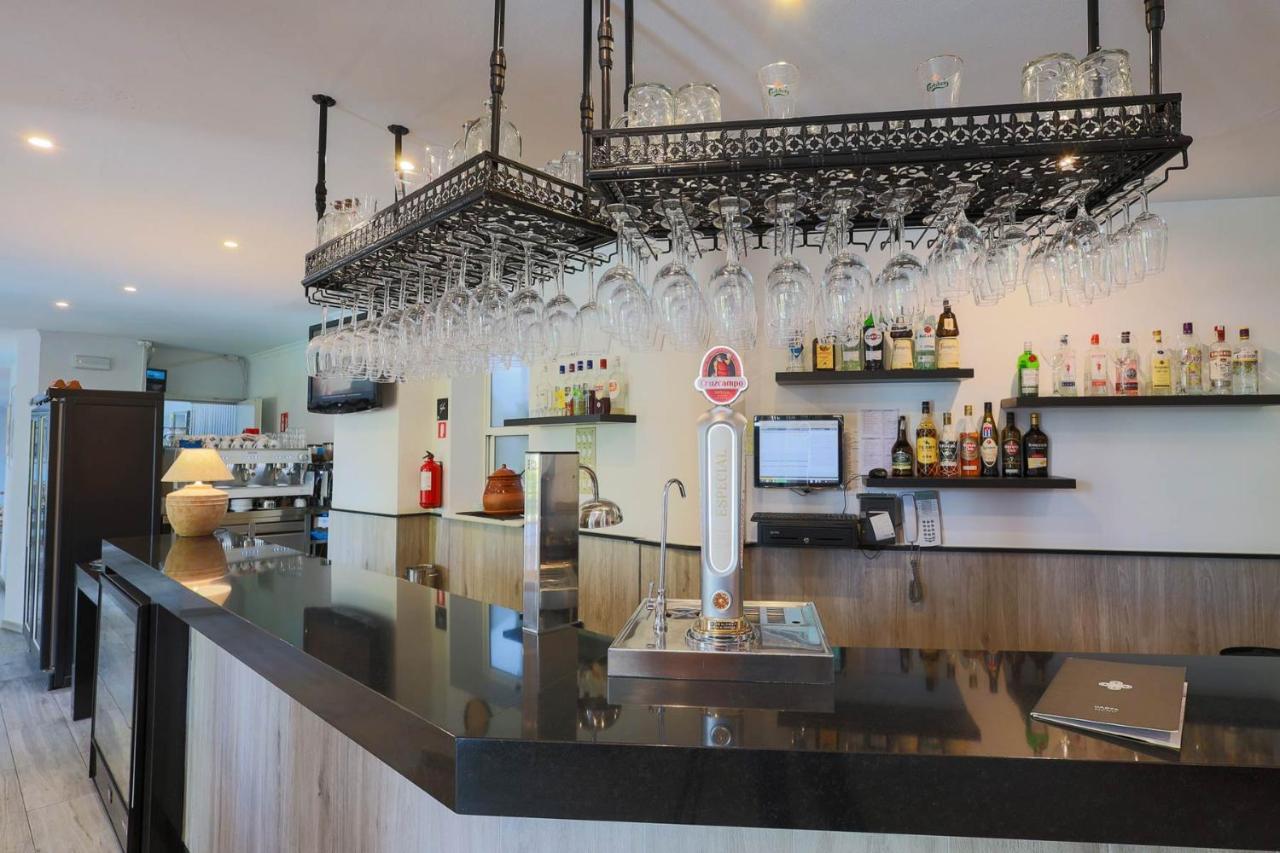 Hotel Tugasa El Almendral Setenil De Las Bodegas Dış mekan fotoğraf