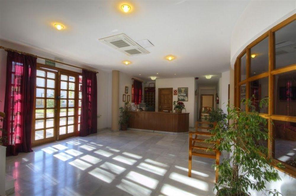 Hotel Tugasa El Almendral Setenil De Las Bodegas Dış mekan fotoğraf