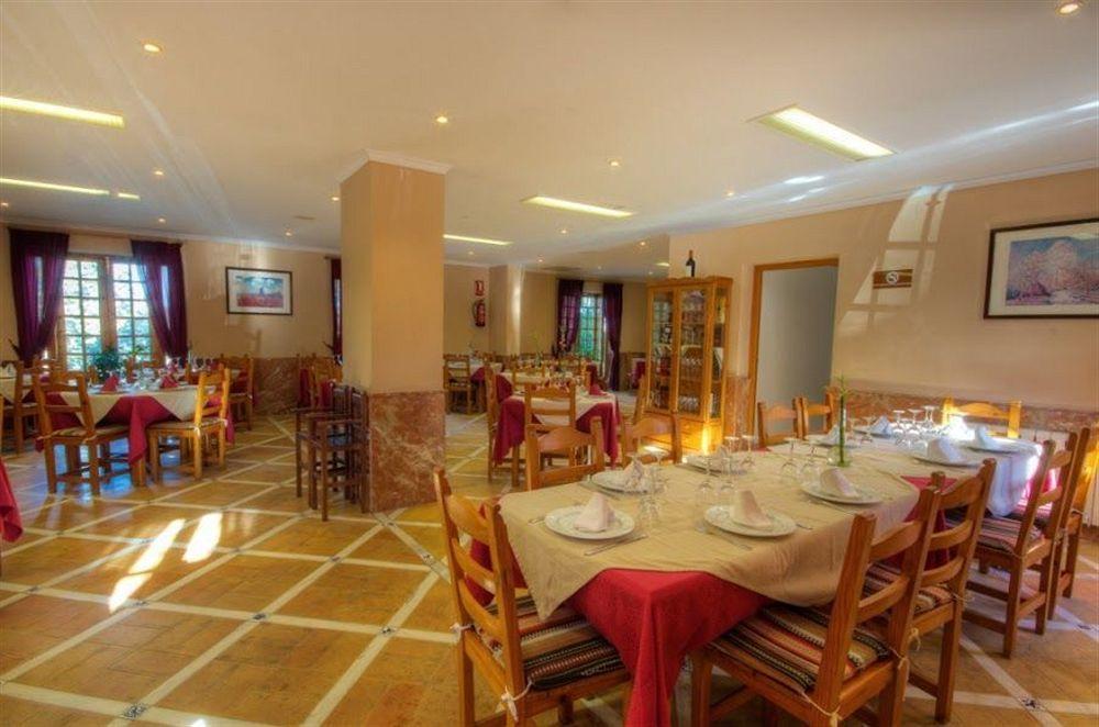 Hotel Tugasa El Almendral Setenil De Las Bodegas Dış mekan fotoğraf
